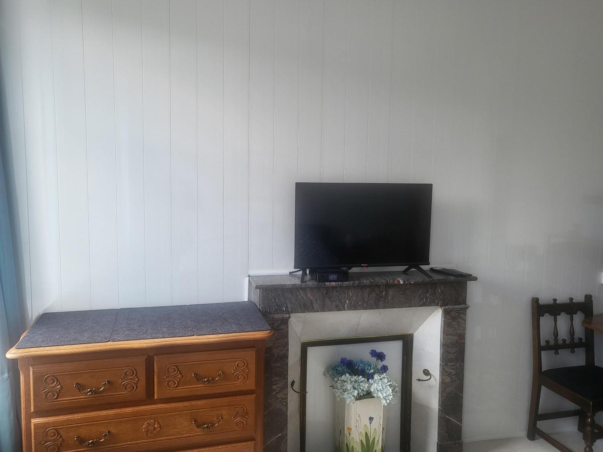 Number 17 B&B Fougerolles-du-Plessis Dış mekan fotoğraf